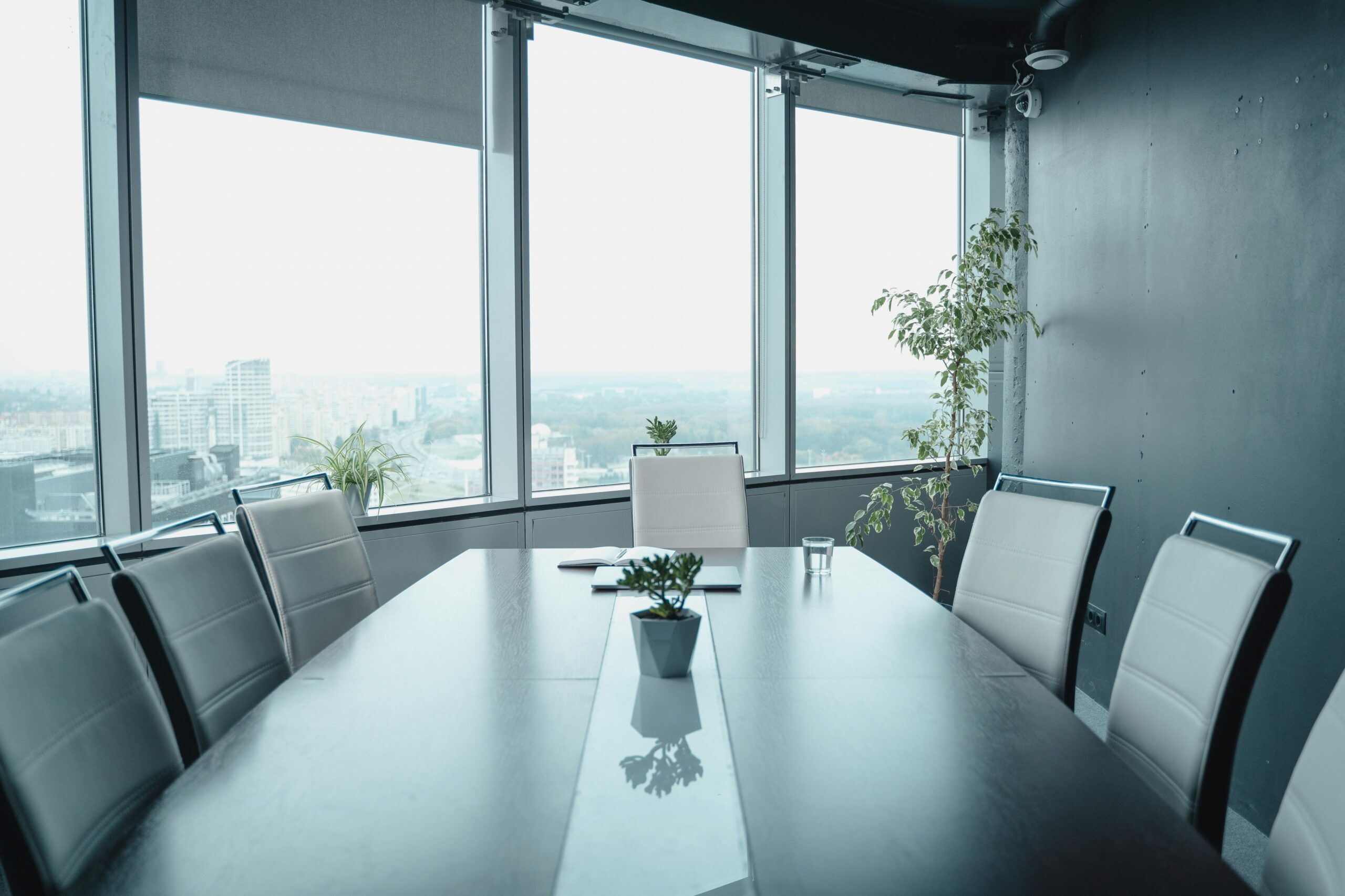 Office Cleaning Pexels Tima Miroshnichenko 5717314 Scaled